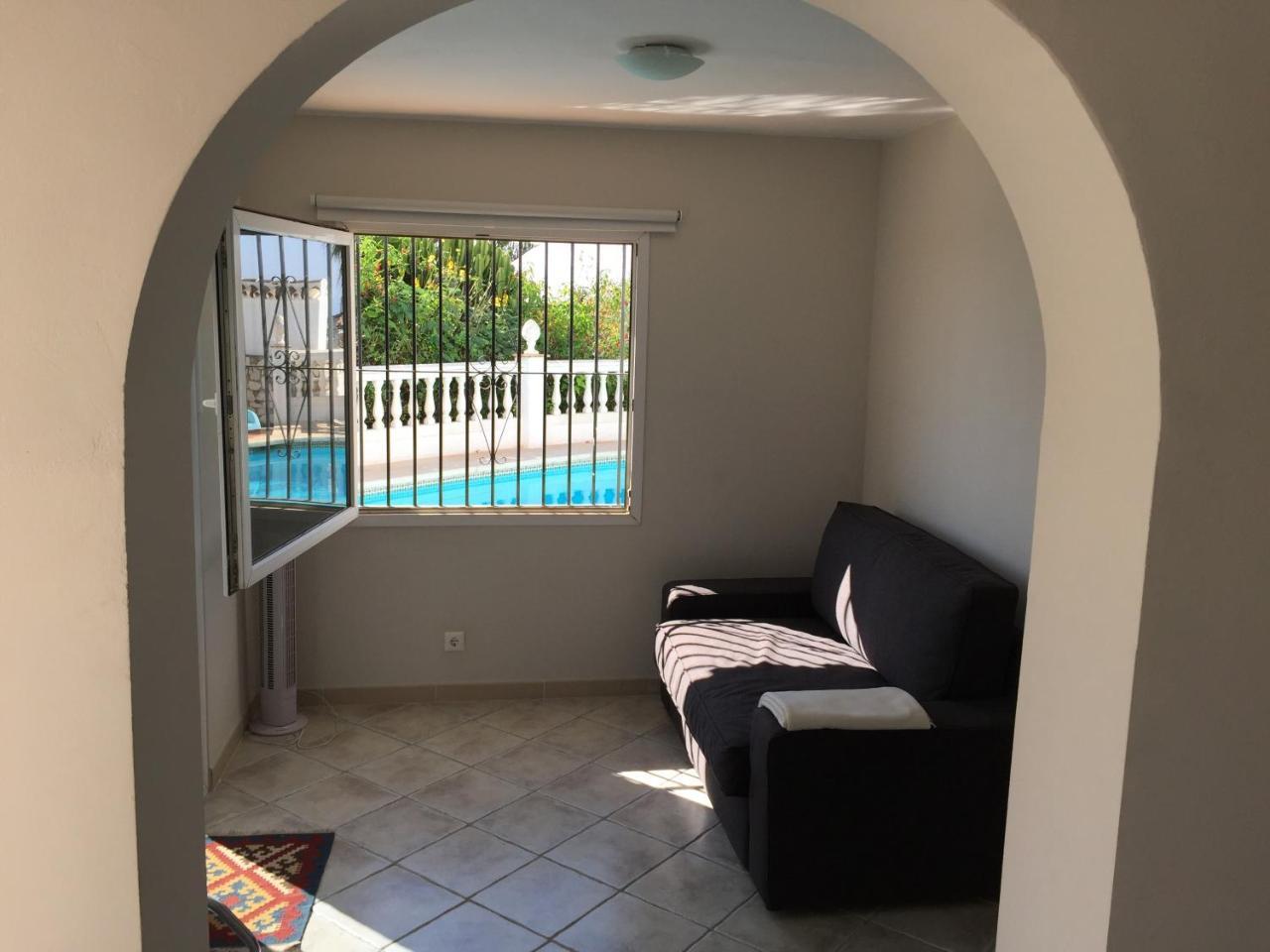 Llamedos Villa
